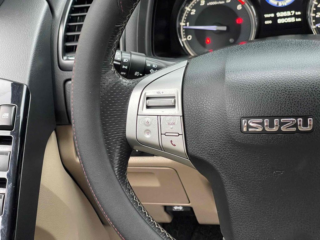 Isuzu Mu X 2018 1.9 4X2 AT - 89000 km. Mua bán Ô tô tại Quận Bình Thạnh Tp Hồ Chí Minh được đăng bởi Ô TÔ SÀI GÒN hình 8