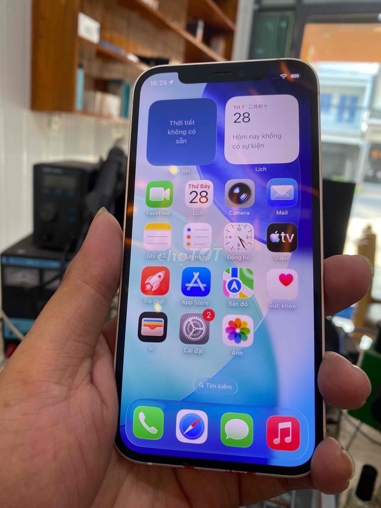 Apple iPhone 12 128GB Trắng. Mua bán Điện thoại tại Huyện Tân Hiệp Kiên Giang được đăng bởi Phong Mobile hình 1