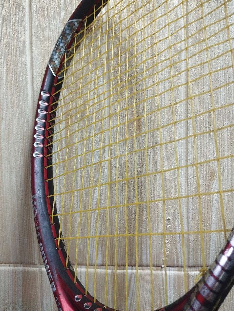 Vợt tennis prince trọng lượng 275g còn rất mới