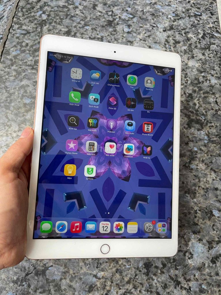Ipad gen 9 ngon bổ rẻ. Mua bán Máy tính bảng tại Quận Hải An Hải Phòng được đăng bởi Hung0923 hình 1