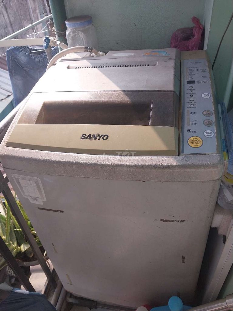 Máy giặt Sanyo 8kg . Mua bán Máy giặt tại Thành phố Thủ Đức Tp Hồ Chí Minh được đăng bởi Trung Nguyễn hình 1
