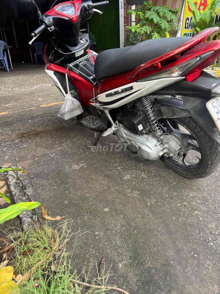 Honda Air Blade 2012 bstp êm ngon,bảo hành,góp