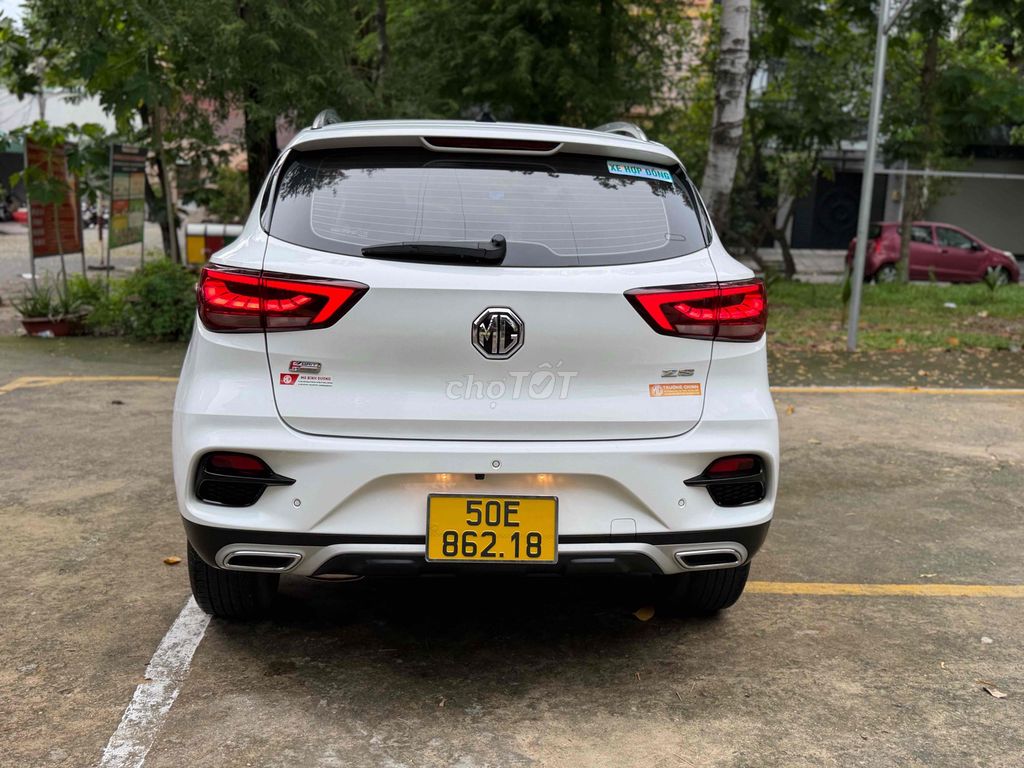 Внедорожник MG ZS 2023 Автомат 29 км белый