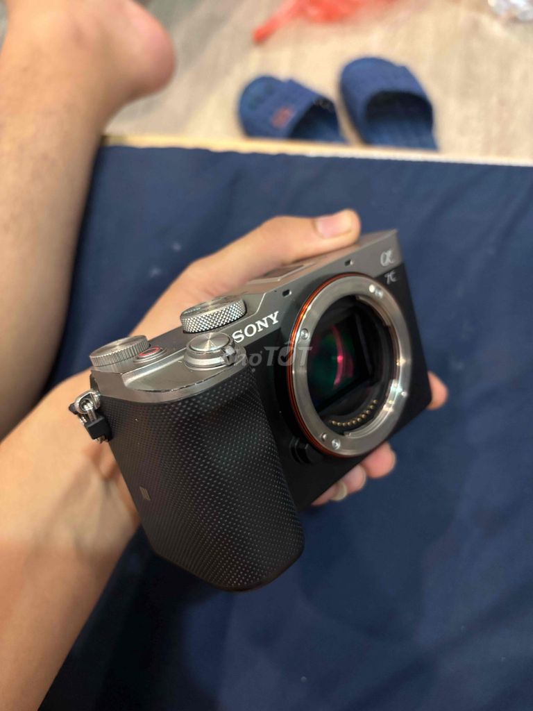 Máy ảnh Sony A7C Bạc Đã sử dụng. Mua bán Máy ảnh, Máy quay tại Quận Cầu Giấy Hà Nội được đăng bởi Ngọc Thắng Dương hình 1
