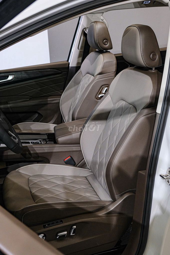 Volkswagen Viloran Luxury 2024 siêu lướt. Mua bán Ô tô tại Quận 7 Tp Hồ Chí Minh được đăng bởi Thanh Tùng NSG hình 12