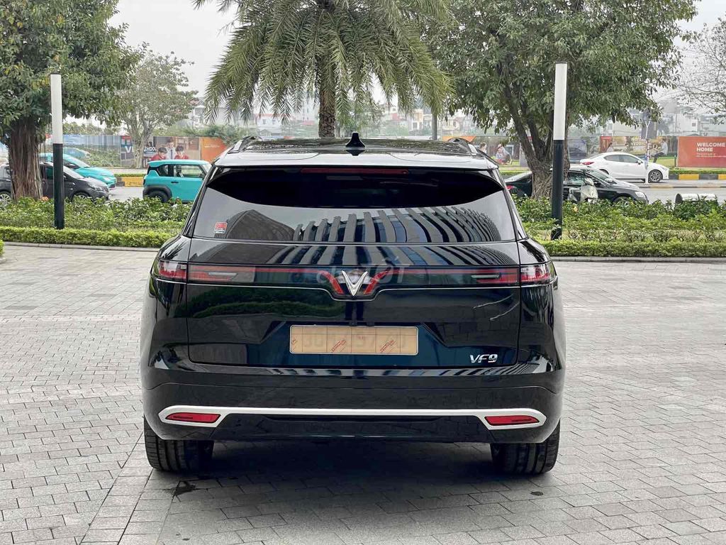 TRẢ TRƯỚC GẦN 200 TRIỆU NHẬN NGAY VF9. Mua bán Ô tô tại Quận 1 Tp Hồ Chí Minh được đăng bởi VINFAST SÀI GÒN  hình 10