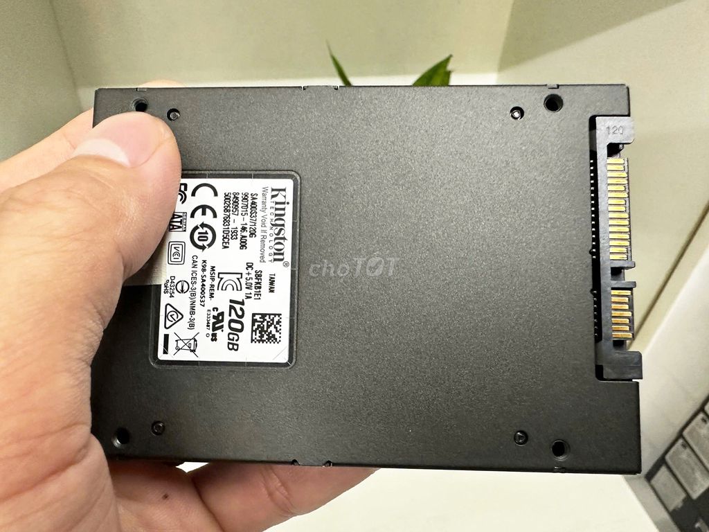 Bán cái ổ ssd 120gb như hình chạy tốt . Mua bán Linh kiện (RAM, Card...) tại Quận Hải Châu Đà Nẵng được đăng bởi Thiên An  hình 1