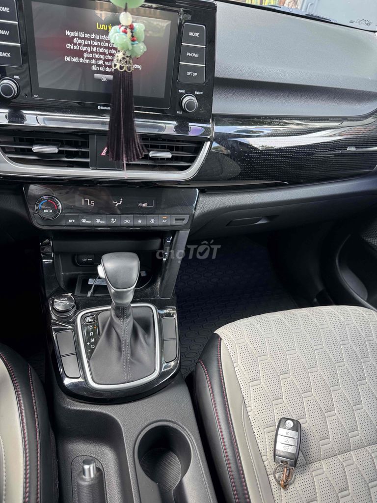 Kia Seltos 2021 mẫu mới Luxury 1.4 AT - 31100 km. Mua bán Ô tô tại Huyện Gia Lâm Hà Nội được đăng bởi Anh Hải hình 15