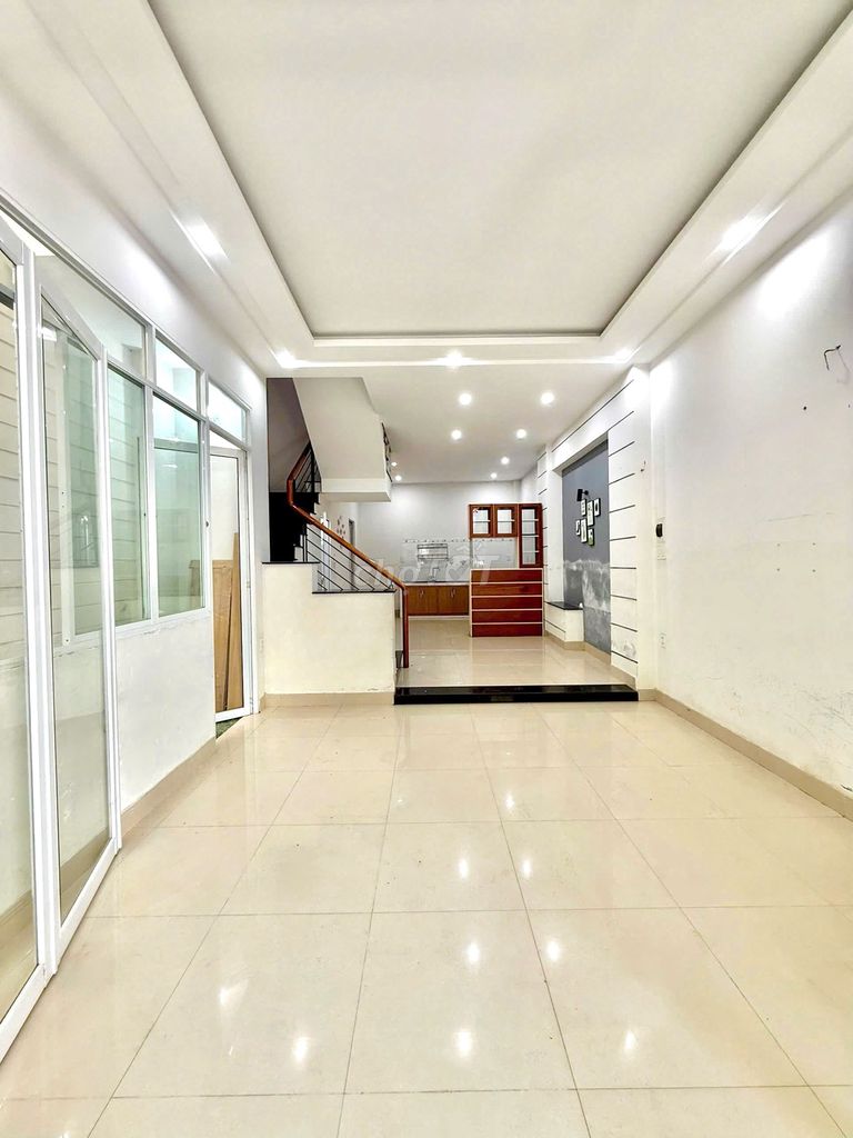 CHÍNH CHỦ GỬI BÁN NHÀ ĐẸP 2 TẦNG KIỆT Ô TÔ ĐỆN BIÊN PHỦ CHỈ 4X TỶ. Mua bán nhà ở tại Quận Thanh Khê Đà Nẵng được đăng bởi Mai Đào Đà Nẵng hình 1