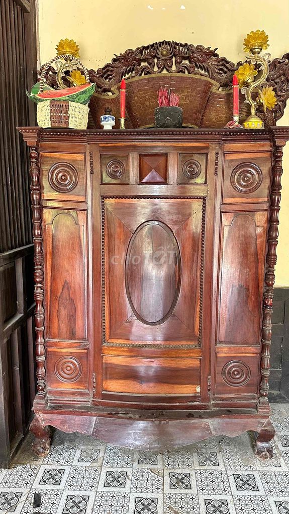 Tủ thờ Gỗ Nâu đỏ Truyền thống 1.2m. Mua bán Tủ, kệ gia đình tại Thành phố Thủ Đức Tp Hồ Chí Minh được đăng bởi Mộc Giàu hình 1