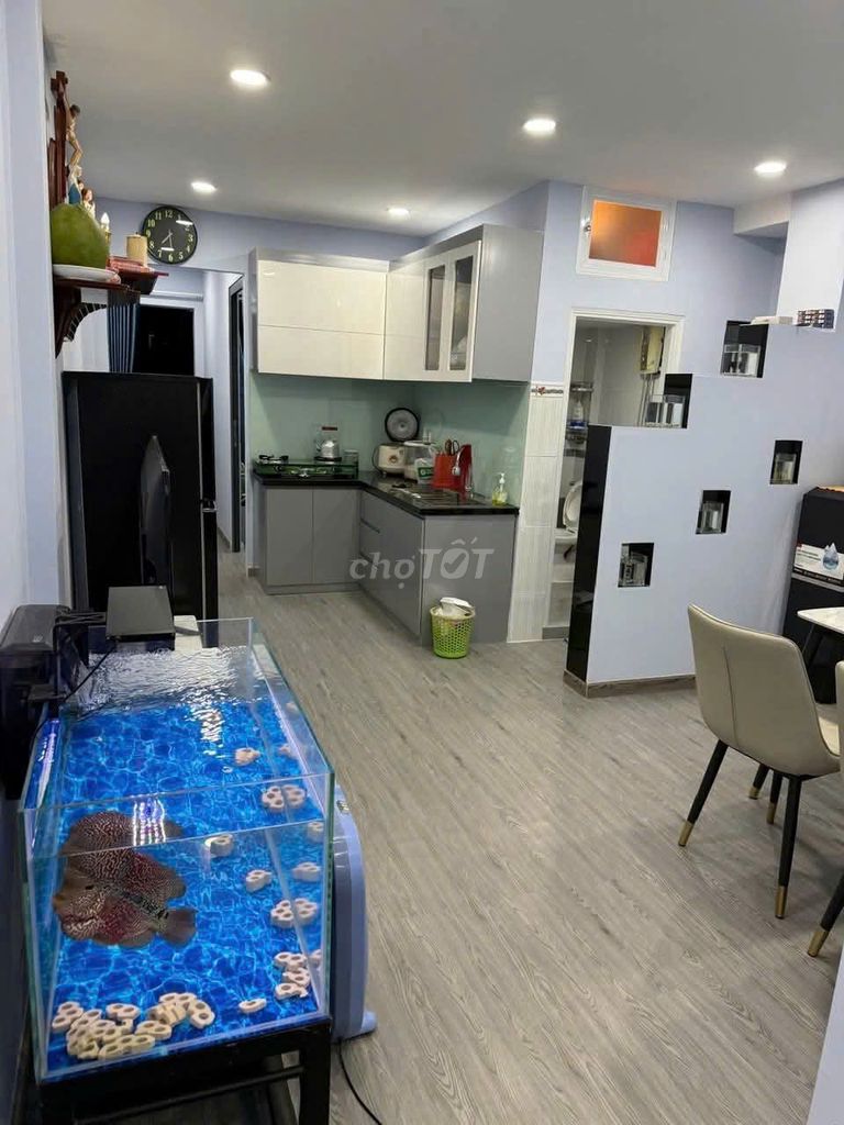 Аренда · 1 комн. · 50 м² · Quận 10, ул. Đường Tô Hiến Thành
