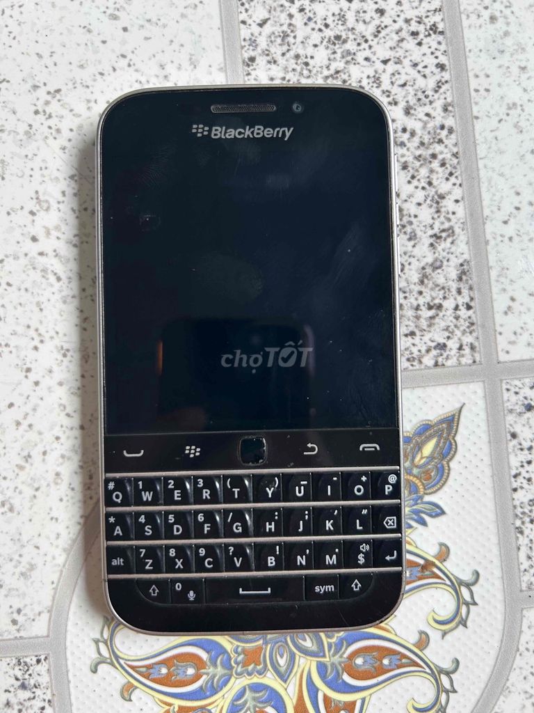 BlackBerry Classic Đen. Mua bán Điện thoại tại Thành phố Thủ Đức Tp Hồ Chí Minh được đăng bởi Nguyễn Hoàng hình 1