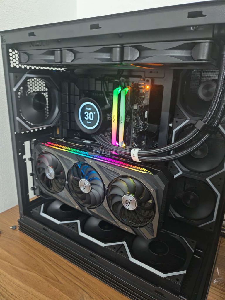 Tản nhiệt nước NZXT Z73 Đen. Mua bán Phụ kiện (Màn hình, Chuột...) tại Huyện Nghĩa Hưng Nam Định được đăng bởi Hiếu Anh hình 1