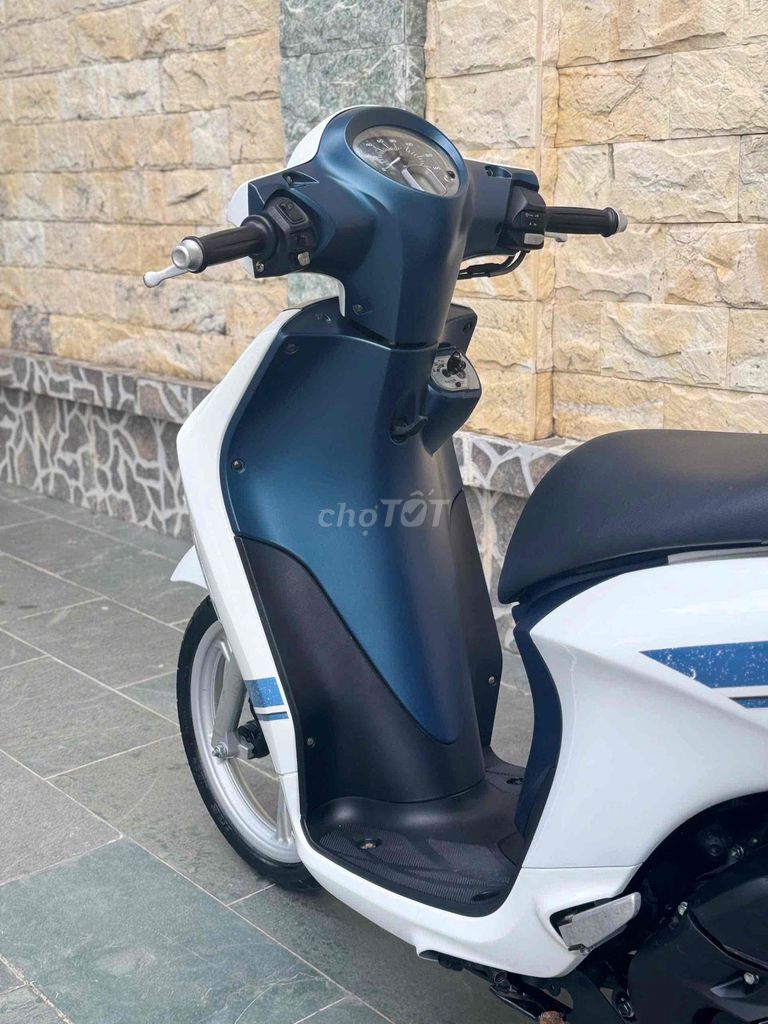 Janus 125fi limited trắng sport 2018 sơn máy zin. Mua bán Xe máy tại Quận Cầu Giấy Hà Nội được đăng bởi nguyễn bích thuỷ hình 8