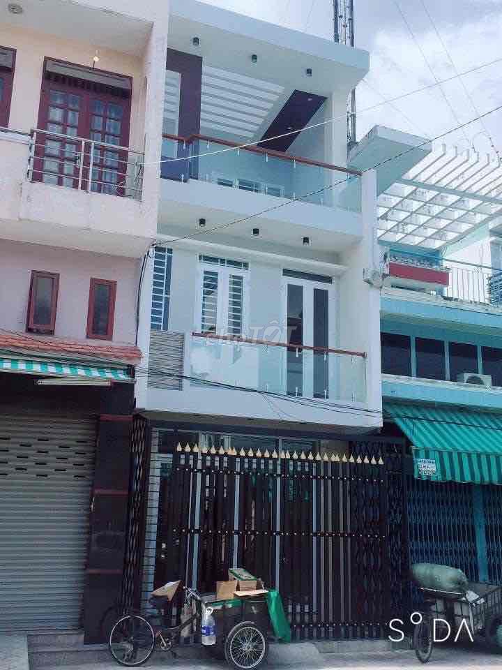 Rent · 3 bd · 65 м² · Quận 6, ул. Cư Xá Phú Lâm B