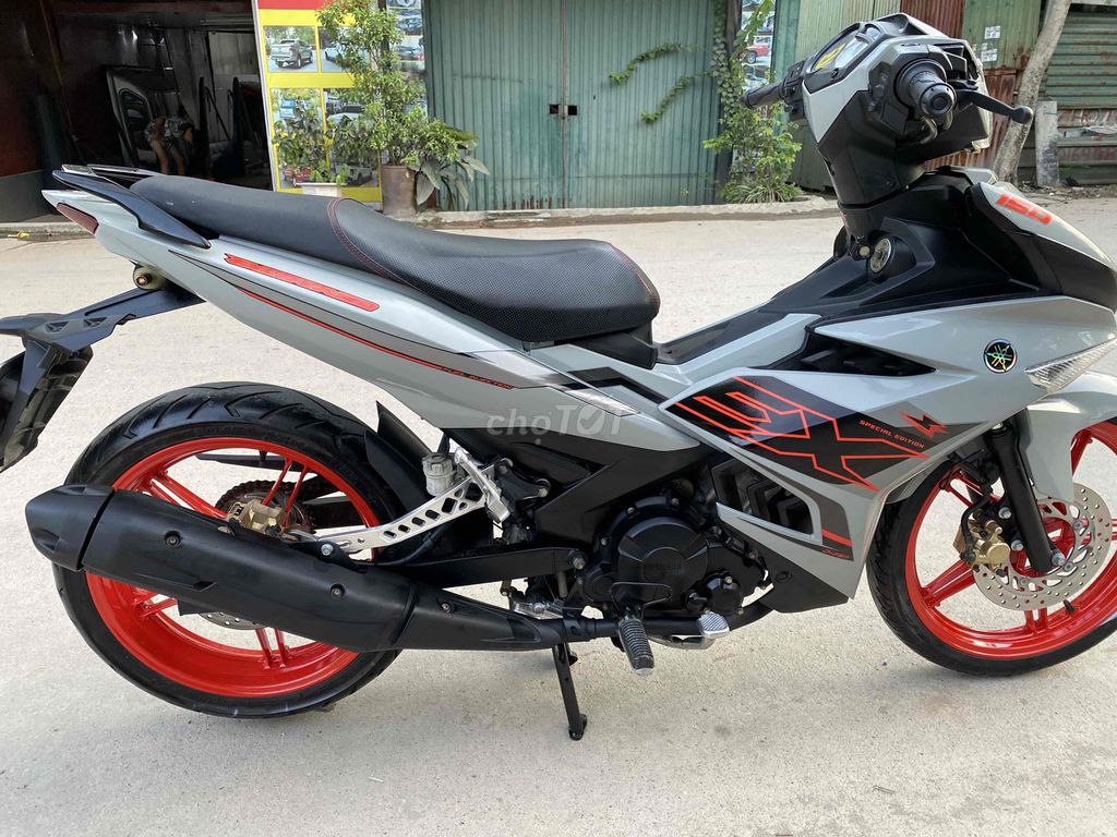 Yamaha Exciter 150 nguyên bản xe đẹp máy zin 100%. Mua bán Xe máy tại Quận Nam Từ Liêm Hà Nội được đăng bởi tuấn hình 5