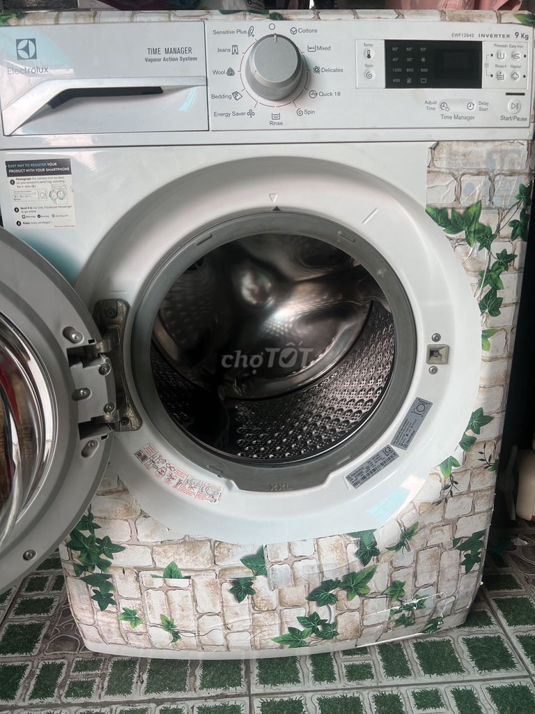 Máy giặt Electrolux 9kg EWF12942. Mua bán Máy giặt tại Thành phố Thủ Đức Tp Hồ Chí Minh được đăng bởi Châu Kim Hậu hình 1