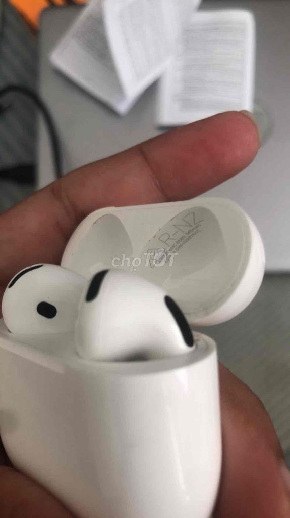 Apple AirPods 4 Trắng Đã sử dụng. Mua bán Tivi, Âm thanh tại Quận Hai Bà Trưng Hà Nội được đăng bởi trinhquocdat hình 1