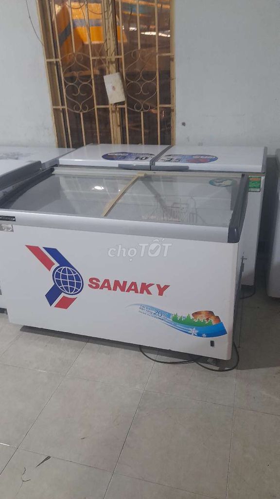 Bán tủ kem Sanaky 400 lít rất đẹp xài Ok đang sử