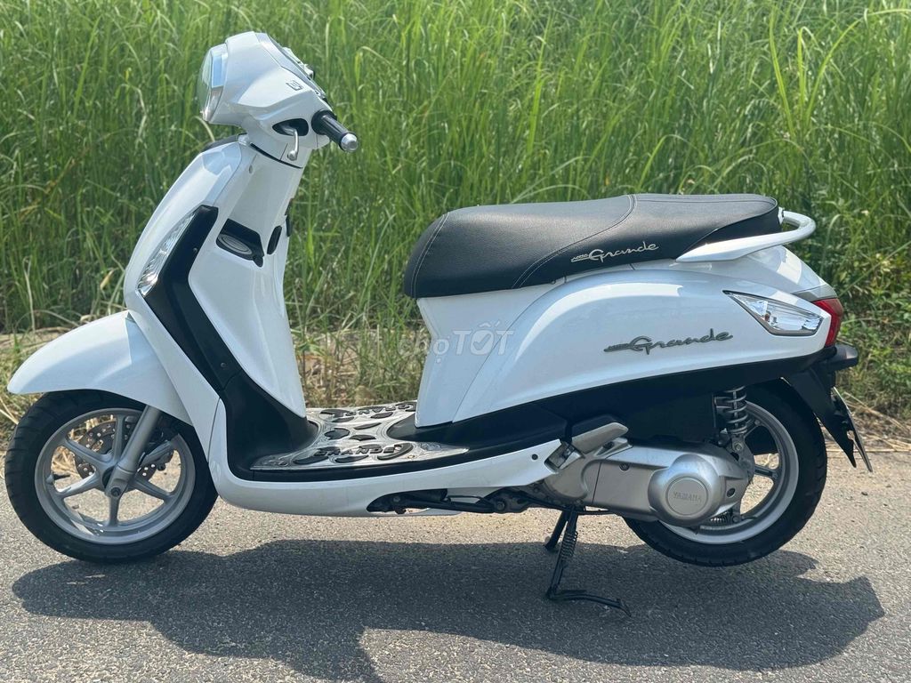 Noda Gremđe màu trắng mới keng 43K1-302.30. Mua bán Xe máy tại Quận Sơn Trà Đà Nẵng được đăng bởi Minh Dũng bán trả góp 136 vân đồn  hình 1