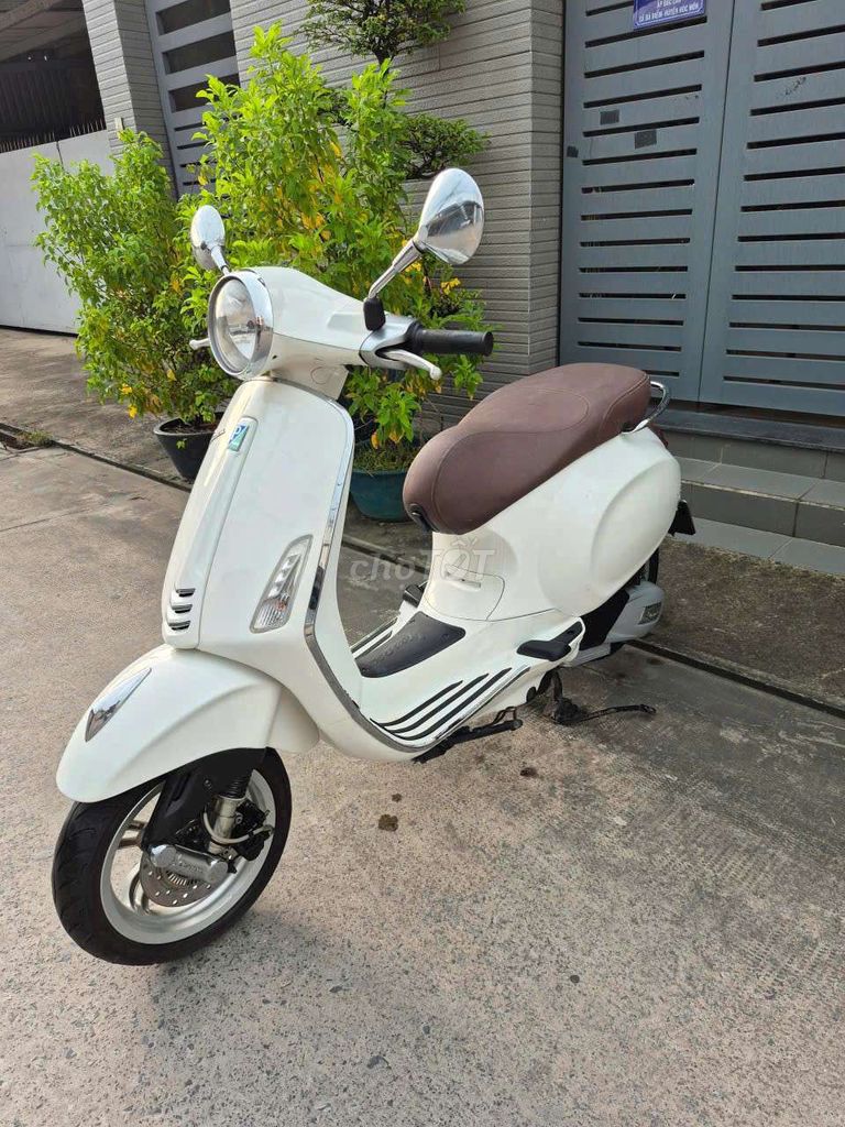 Vespa Prima,phanh Abs,date 2018,BST:69,máy zin.BTC. Mua bán Xe máy tại Huyện Hóc Môn Tp Hồ Chí Minh được đăng bởi                    CẦM ĐỒ TÍN PHÁT hình 3