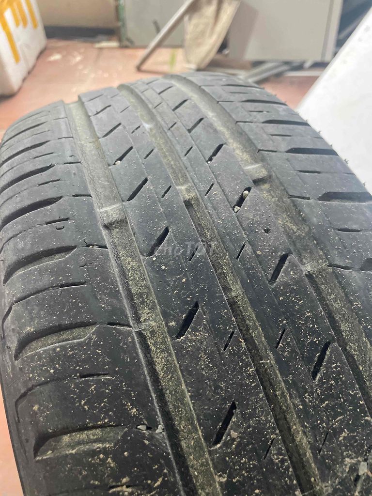 lốp ô tô Bridgestone 205/55 R16. Mua bán Phụ tùng xe tại Quận Liên Chiểu Đà Nẵng được đăng bởi Tuan hình 5