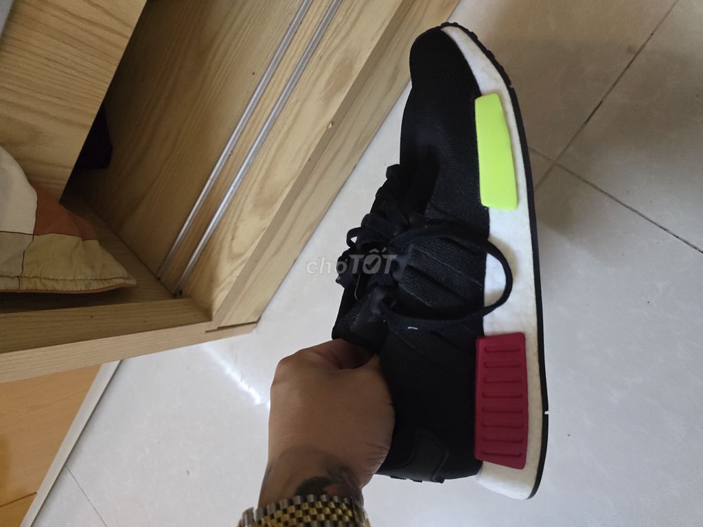 Giày adidaa nmd r1