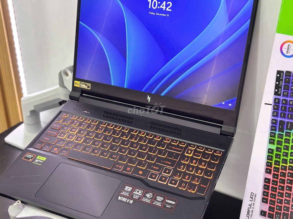 Acer Nitro V 16 AMD Ryzen Đen. Mua bán Laptop tại Quận Gò Vấp Tp Hồ Chí Minh được đăng bởi Chí Thanh hình 1
