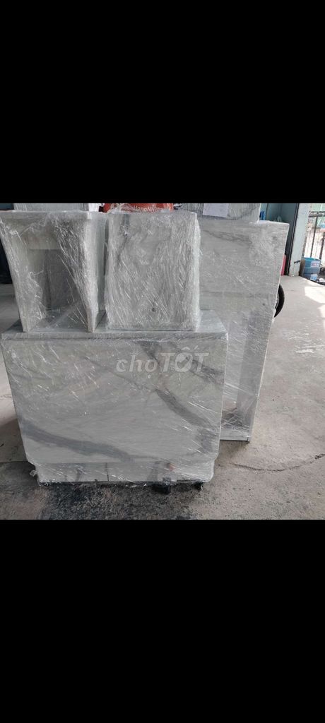 Bộ bàn ăn gỗ MDF 1 bàn 4 ghế trắng vân đá. Mua bán Bàn ghế tại Huyện Bình Chánh Tp Hồ Chí Minh được đăng bởi Hien An Mai hình 1