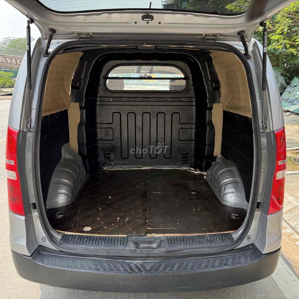 Bán gấp xe tài van 6 chỗ máy dầu Hyundai Starex. Mua bán Ô tô tại Quận Bắc Từ Liêm Hà Nội được đăng bởi Tô Văn Tiến hình 14