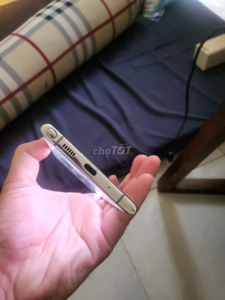 Samsung Note 10 Plus Bạc. Mua bán Điện thoại tại Thành phố Long Xuyên An Giang được đăng bởi Điện Thoại Giá Rẻ Long Xuyên hình 1