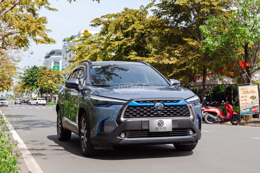 Toyota Cross 2021 1.8HV Hybrid 80.000 km. Mua bán Ô tô tại Thành phố Thủ Đức Tp Hồ Chí Minh được đăng bởi H2T Auto hình 2