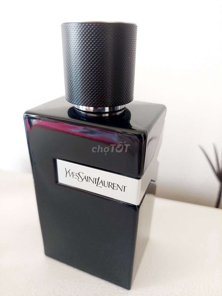 Nước hoa Yves Saint Laurent Le Parfum Đen 100ml. Mua bán Nước hoa tại Quận Cái Răng Cần Thơ được đăng bởi Cao Văn Quá hình 1