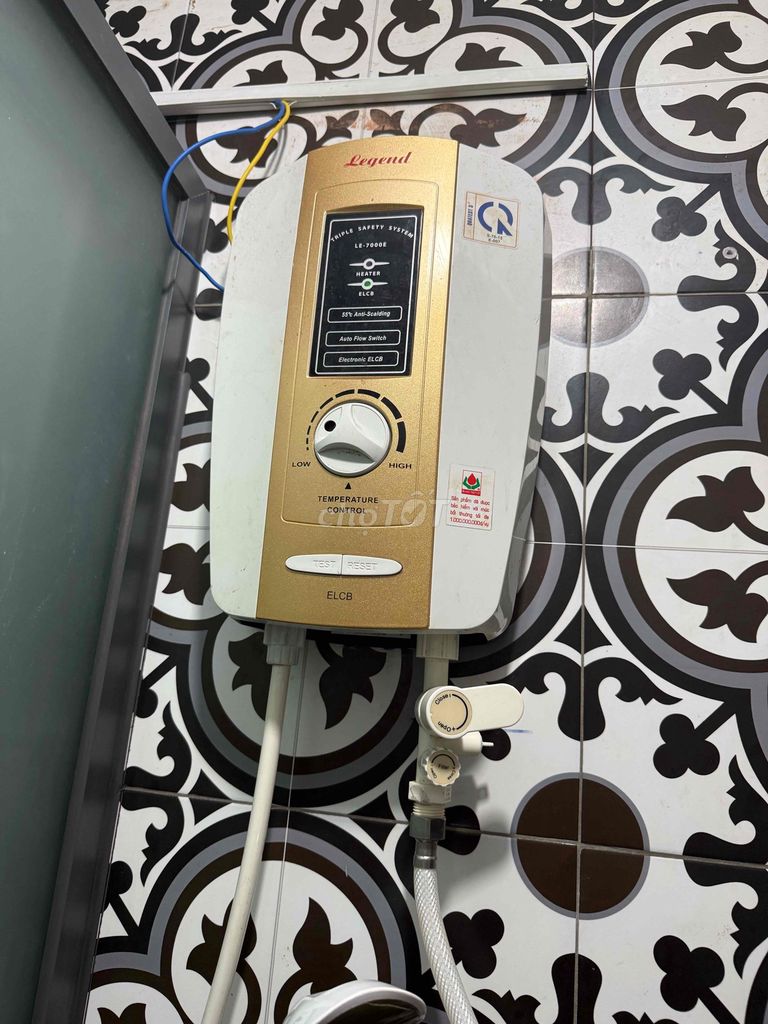 Máy nước nóng Legend LE-7000E Trắng, Vàng Bơm trợ. Mua bán Thiết bị vệ sinh, nhà tắm tại Quận 1 Tp Hồ Chí Minh được đăng bởi サリー hình 1