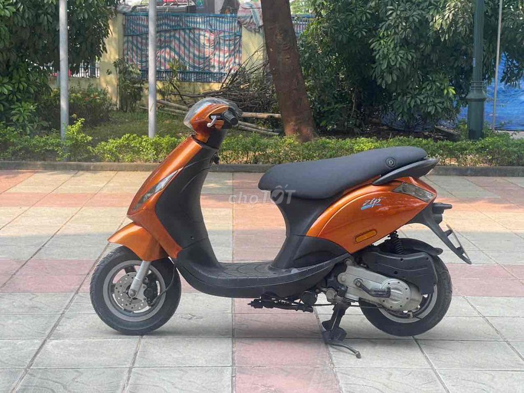 Piaggio Zip Cam