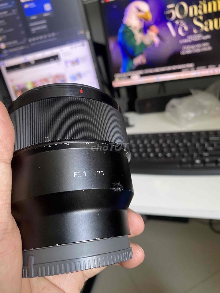 Ống kính Sony FE 85mm f/1.8 Đen. Mua bán Máy ảnh, Máy quay tại Quận Tân Phú Tp Hồ Chí Minh được đăng bởi Hà hình 1