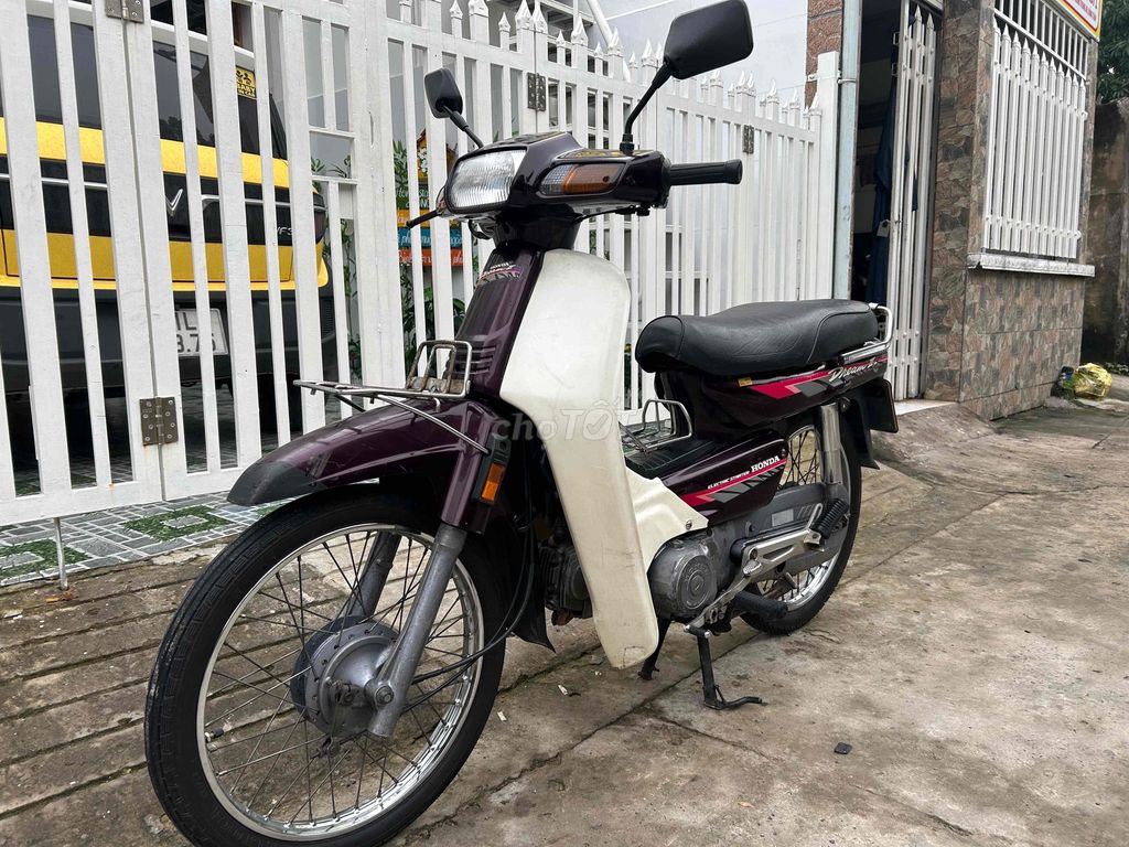 Honda Dream lùn nhập Thái chính chủ. Mua bán Xe máy tại Thành phố Mỹ Tho Tiền Giang được đăng bởi Trân Phong hình 2