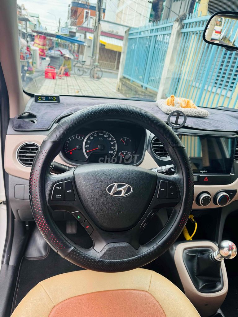 Hyundai Grand i10 2020 1.2 MT - chính chủ gốc 67. Mua bán Ô tô tại Thành phố Long Xuyên An Giang được đăng bởi TP Apple Store hình 6