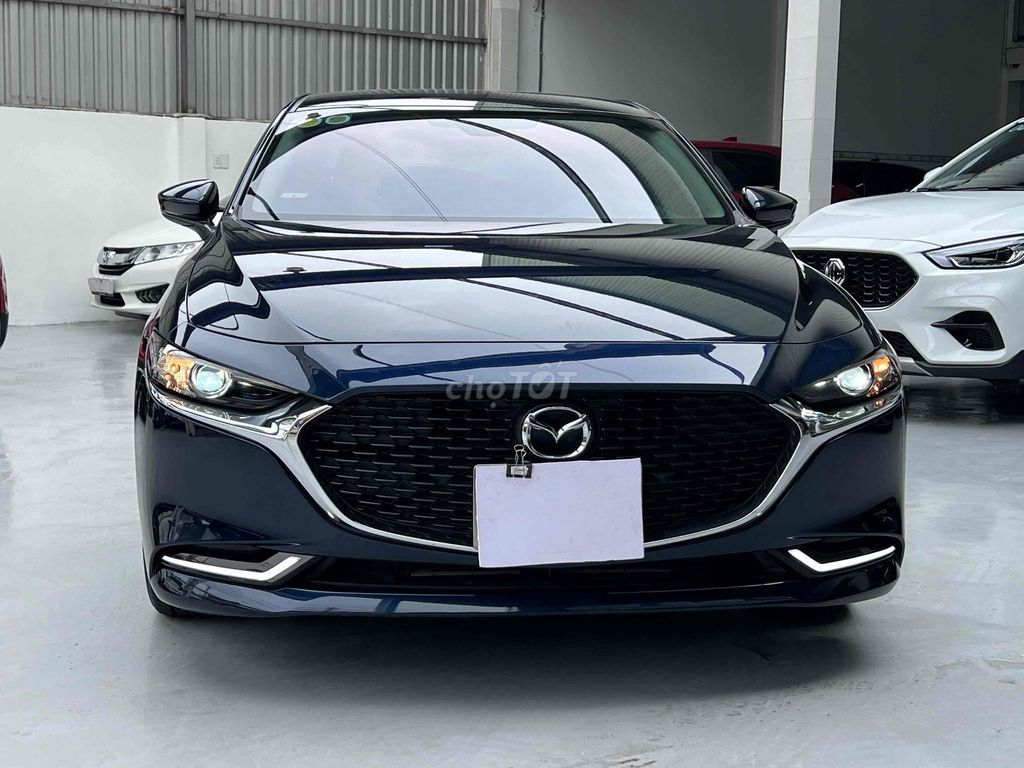 Mazda 3 đời 2022 bản Luxury - odo mới 26.000km. Mua bán Ô tô tại Thành phố Thủ Đức Tp Hồ Chí Minh được đăng bởi Nguyễn Minh Tấn hình 1