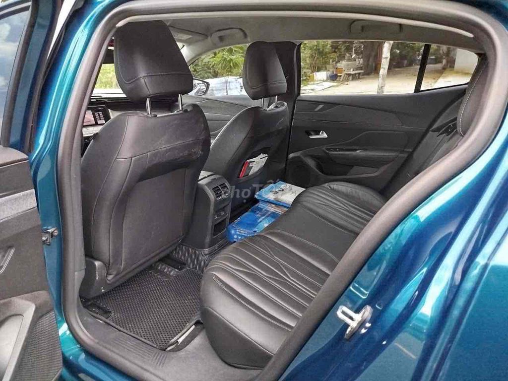 Peugeot 408 2024 Allure 1.6 AT - 13000 km. Mua bán Ô tô tại Quận 8 Tp Hồ Chí Minh được đăng bởi nguyễn thúc khoa hình 5