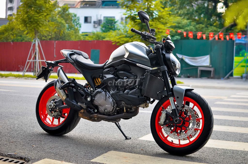 THANH MOTOR Cần bán Ducati Monster 937 2023. Mua bán Xe máy tại Quận Hoàng Mai Hà Nội được đăng bởi Lê Chí Thanh hình 4
