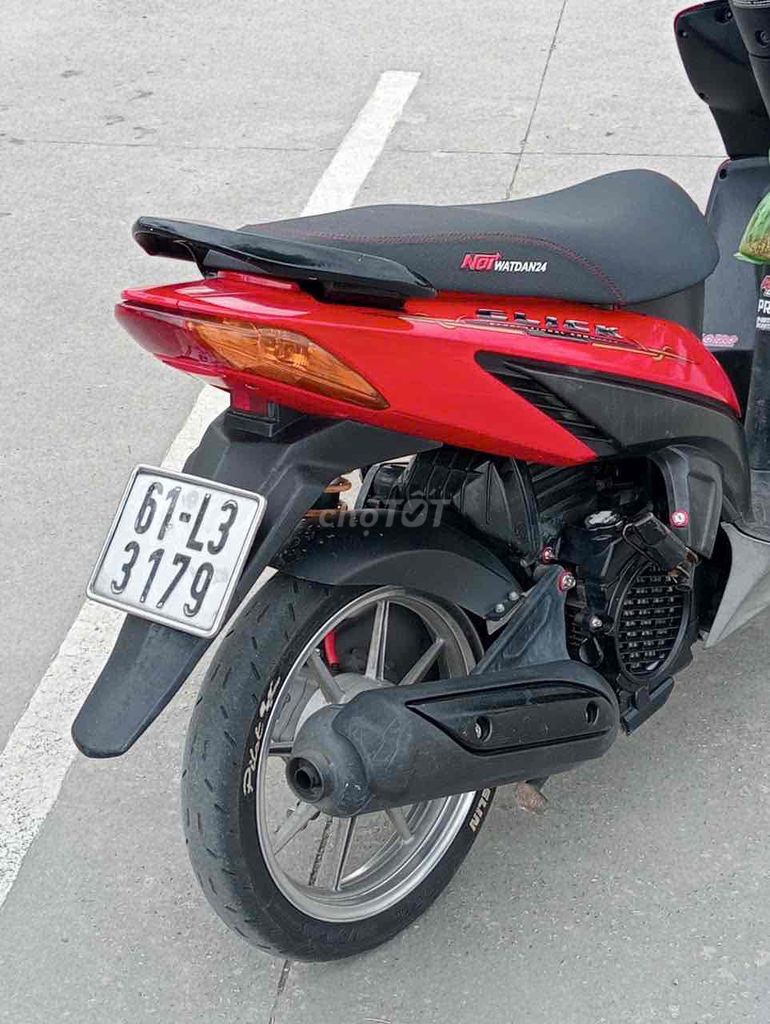 Honda Click màu Đỏ. Mua bán Xe máy tại Thành phố Thủ Dầu Một Bình Dương được đăng bởi Tên chưa cung cấp hình 3