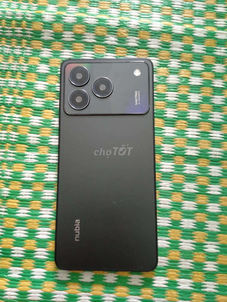 Nubia A76 128GB Đen. Mua bán Điện thoại tại Quận Bắc Từ Liêm Hà Nội được đăng bởi Thái Văn Chung hình 1