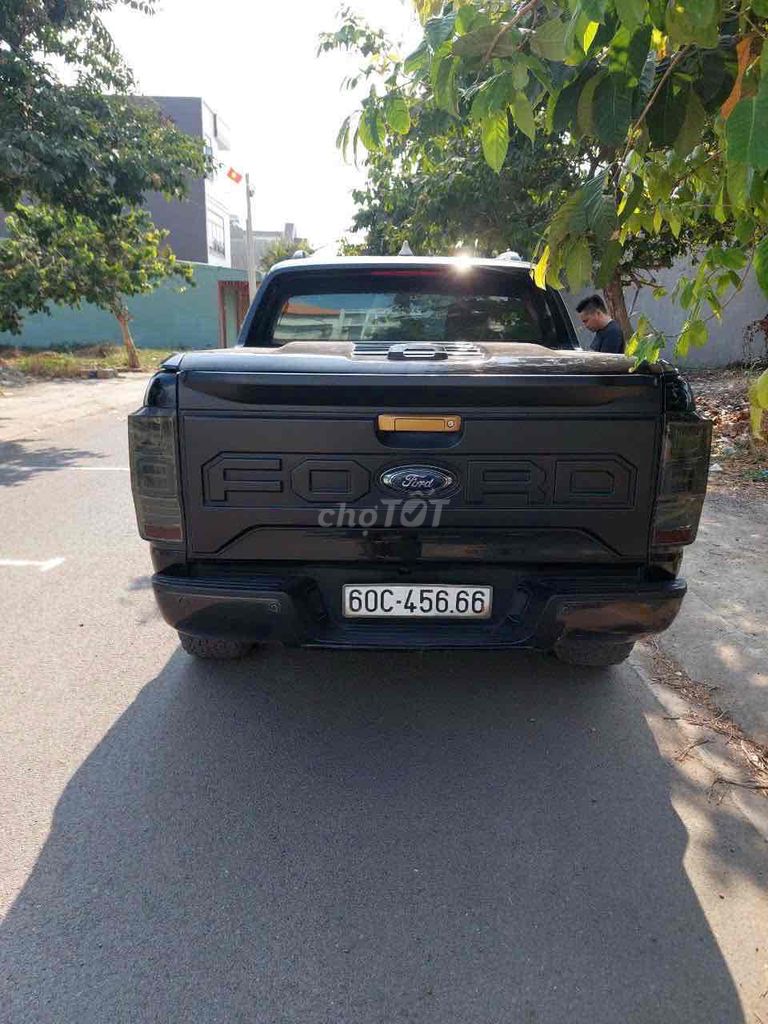 Ford Ranger 2018 Wildtrak 2.0 4x4 - 93000 km. Mua bán Ô tô tại Thành phố Biên Hòa Đồng Nai được đăng bởi mr ninh hình 2