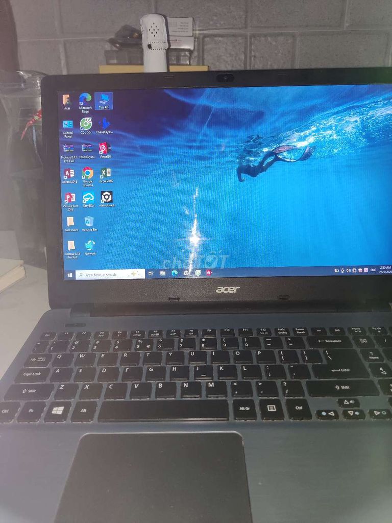 Acer i3-4005U 4GB Liệt phím. Mua bán Laptop tại Thành phố Đà Lạt Lâm Đồng được đăng bởi Bob GTR hình 1