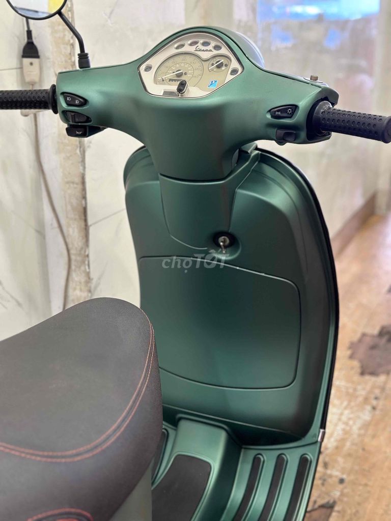 Piaggio Vespa LX125 Đời 2010 . BSTP. Mua bán Xe máy tại Quận Phú Nhuận Tp Hồ Chí Minh được đăng bởi Ngọc Huy hình 3