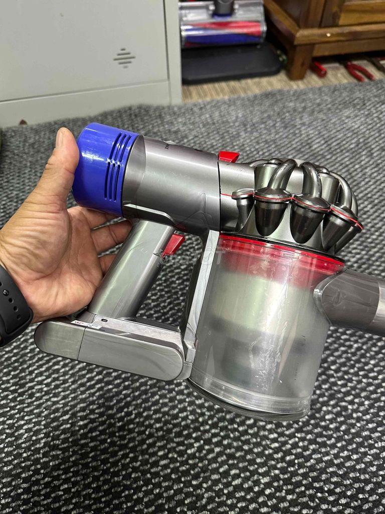 Thanh lý dyson V7