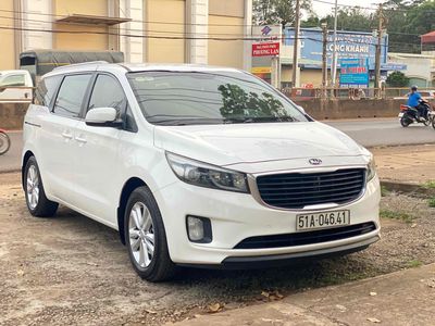 Kia Sedona 2016 2.2 Dầu Trắng. Mua bán Ô tô tại Thành phố Long Khánh Đồng Nai được đăng bởi Mr hiếu
