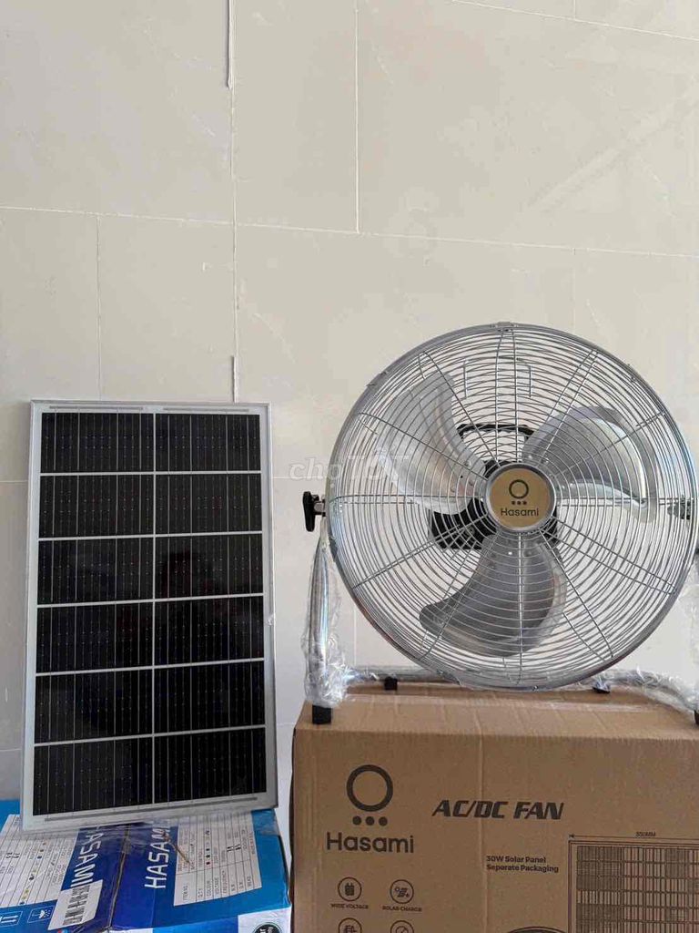Quạt năng lượng mặt trời Hasami. Mua bán Quạt tại Quận Ngũ Hành Sơn Đà Nẵng được đăng bởi Nhung Em hình 1