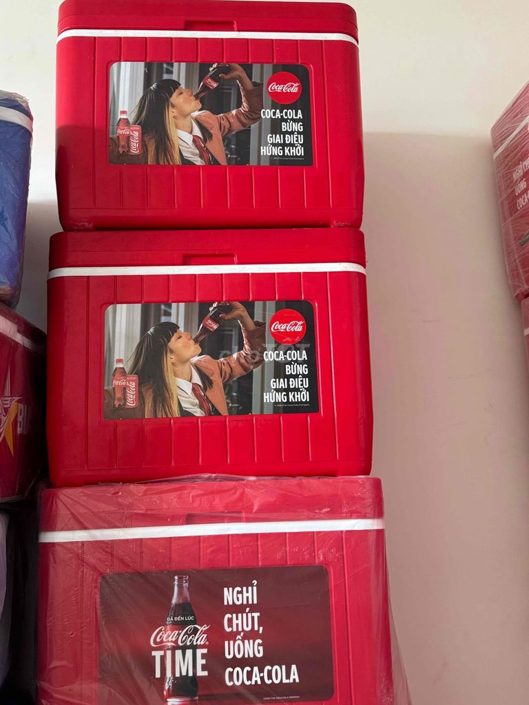 Thùng đá Coca-Cola 85L Đỏ mới 100%. Mua bán Nội thất, đồ gia dụng khác tại Huyện Hóc Môn Tp Hồ Chí Minh được đăng bởi Tuệ Lâm hình 1